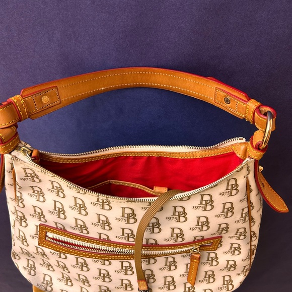Dooney and Burke 1975!  Authentic and Vintage - Picture 2 of 9